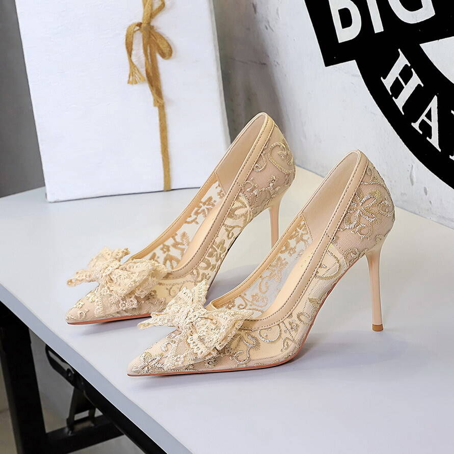 Original BIGTREE Mesh bow heels