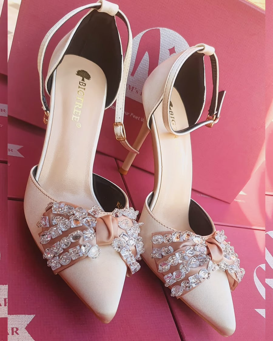 Original BIGTREE Bow Heels