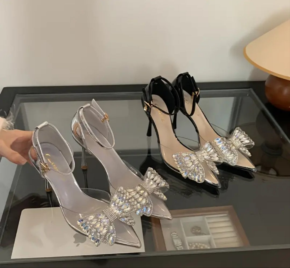 Korean bow heels