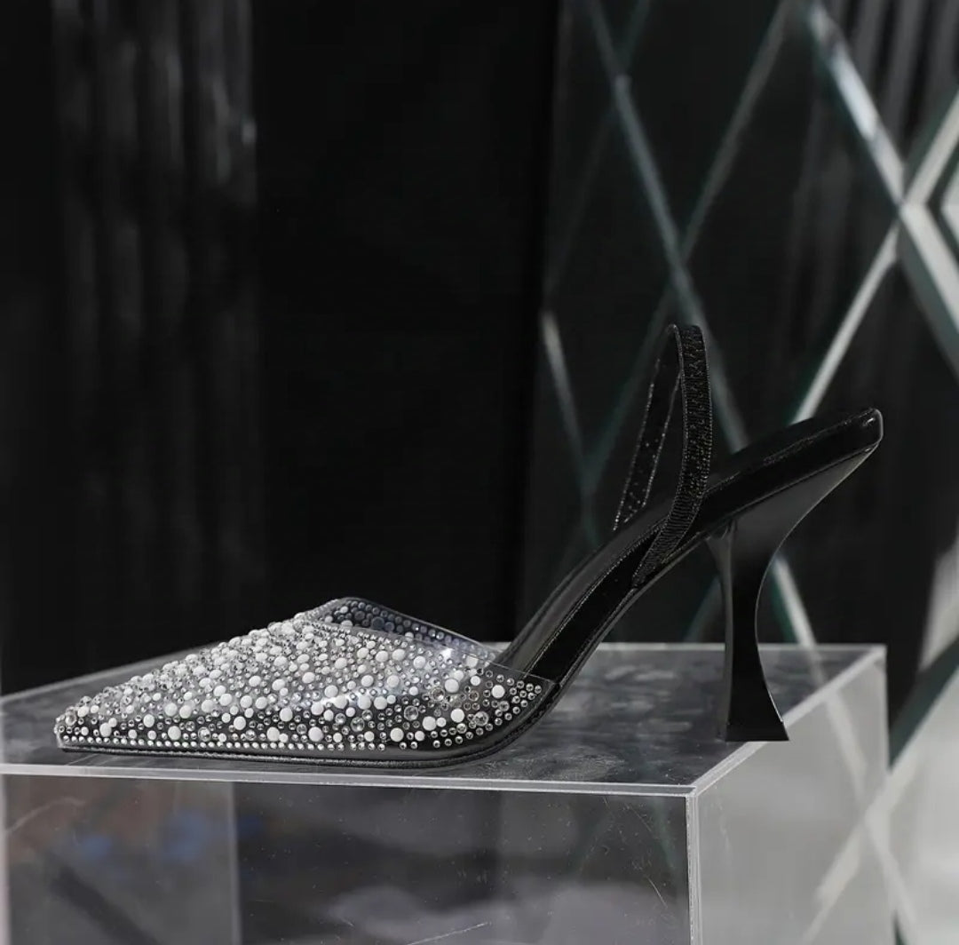Pearls Black heels