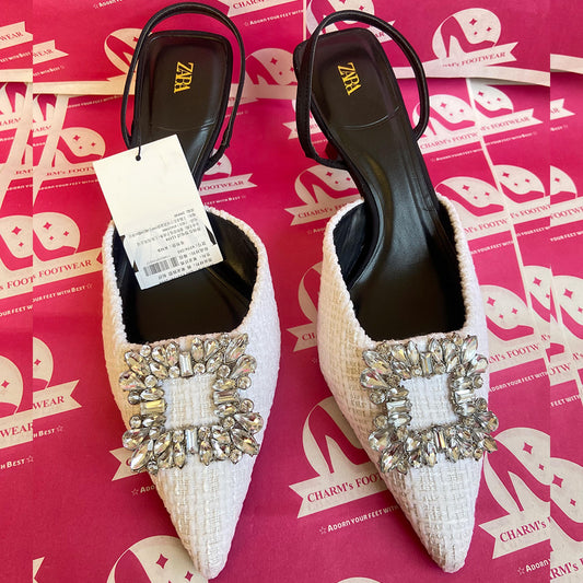 ZARA white kitten heels ( PreOrder )