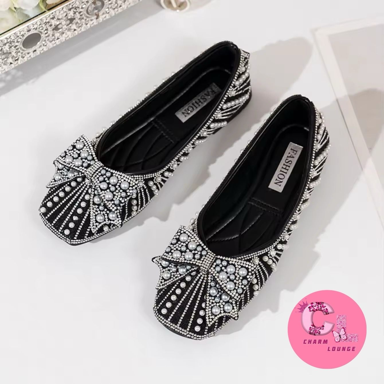 Black Pearl Flats