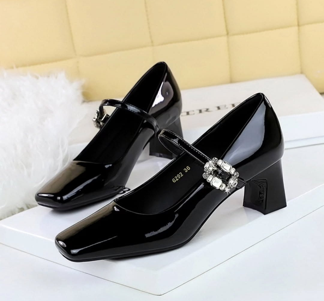 Original BIGTREE block heels