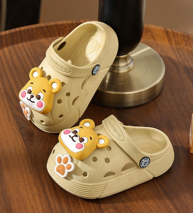 Stylish kidswear