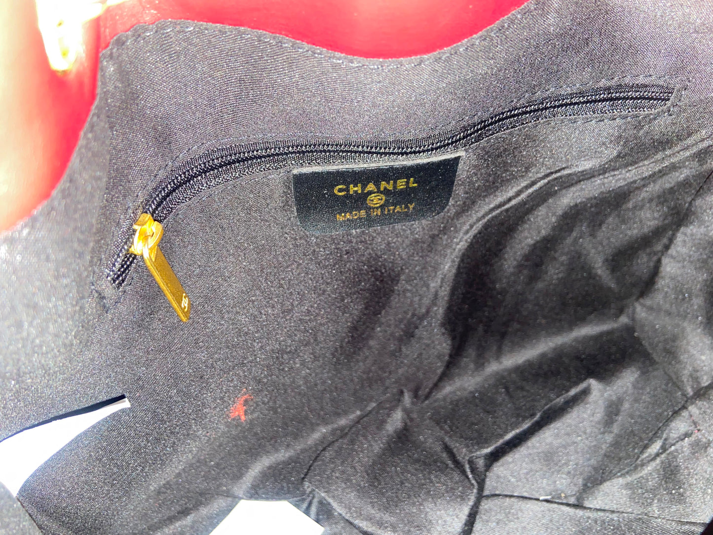 CHANEL Hobo 25 Bag