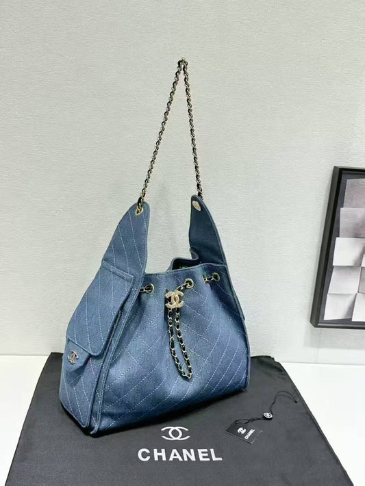 CHANEL Hobo 25 Bags