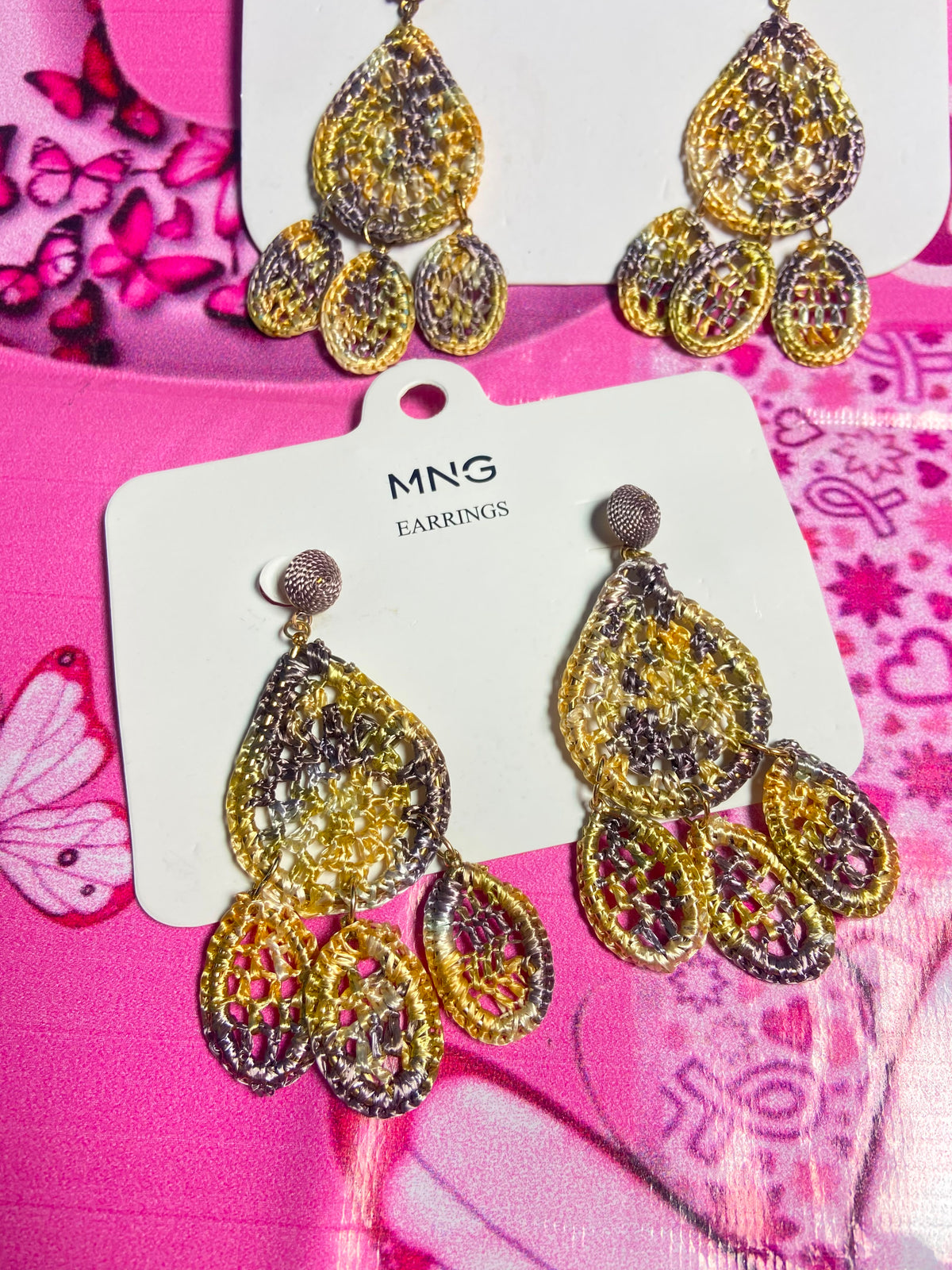 MNG Earrings✨