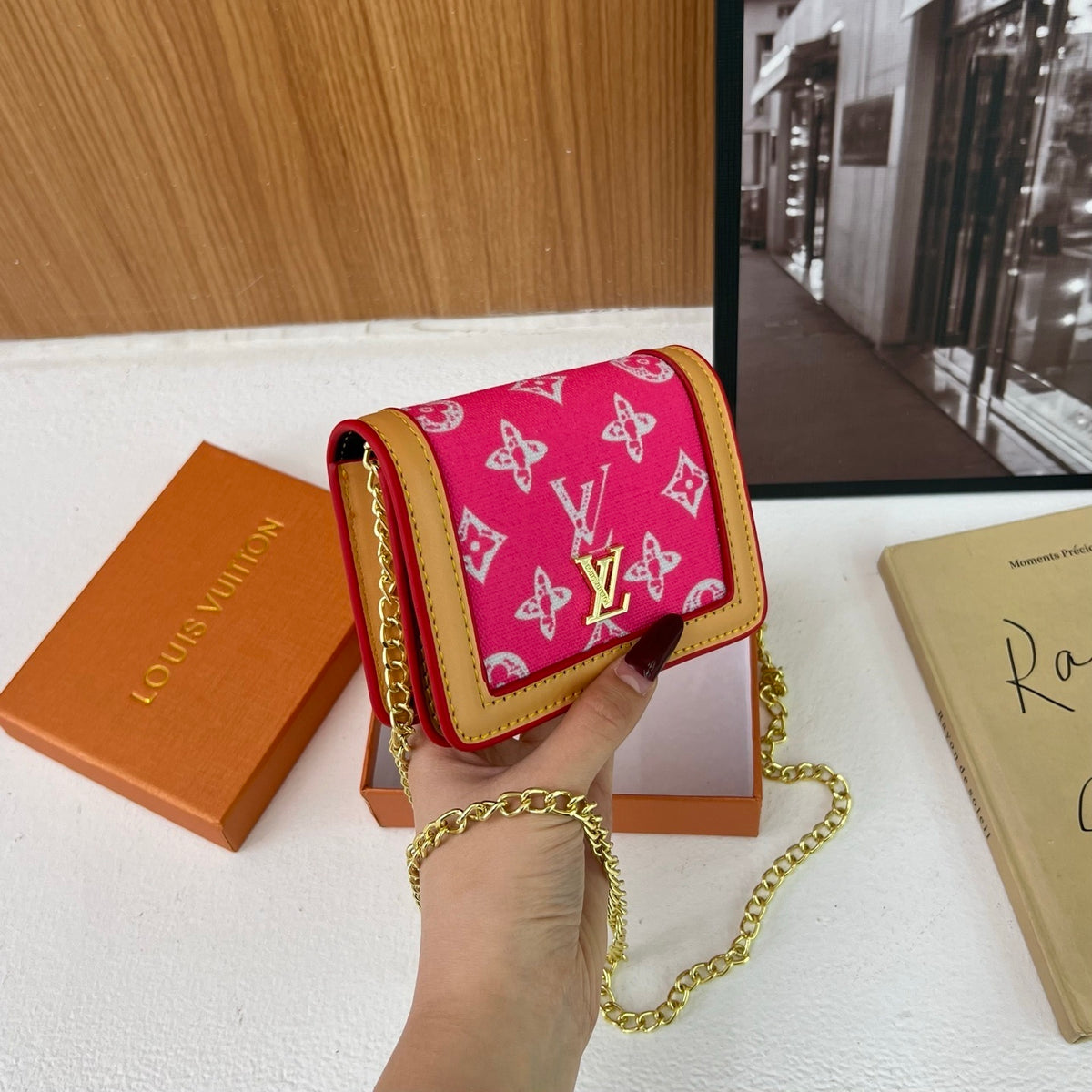 LV mini Chain Wallets
