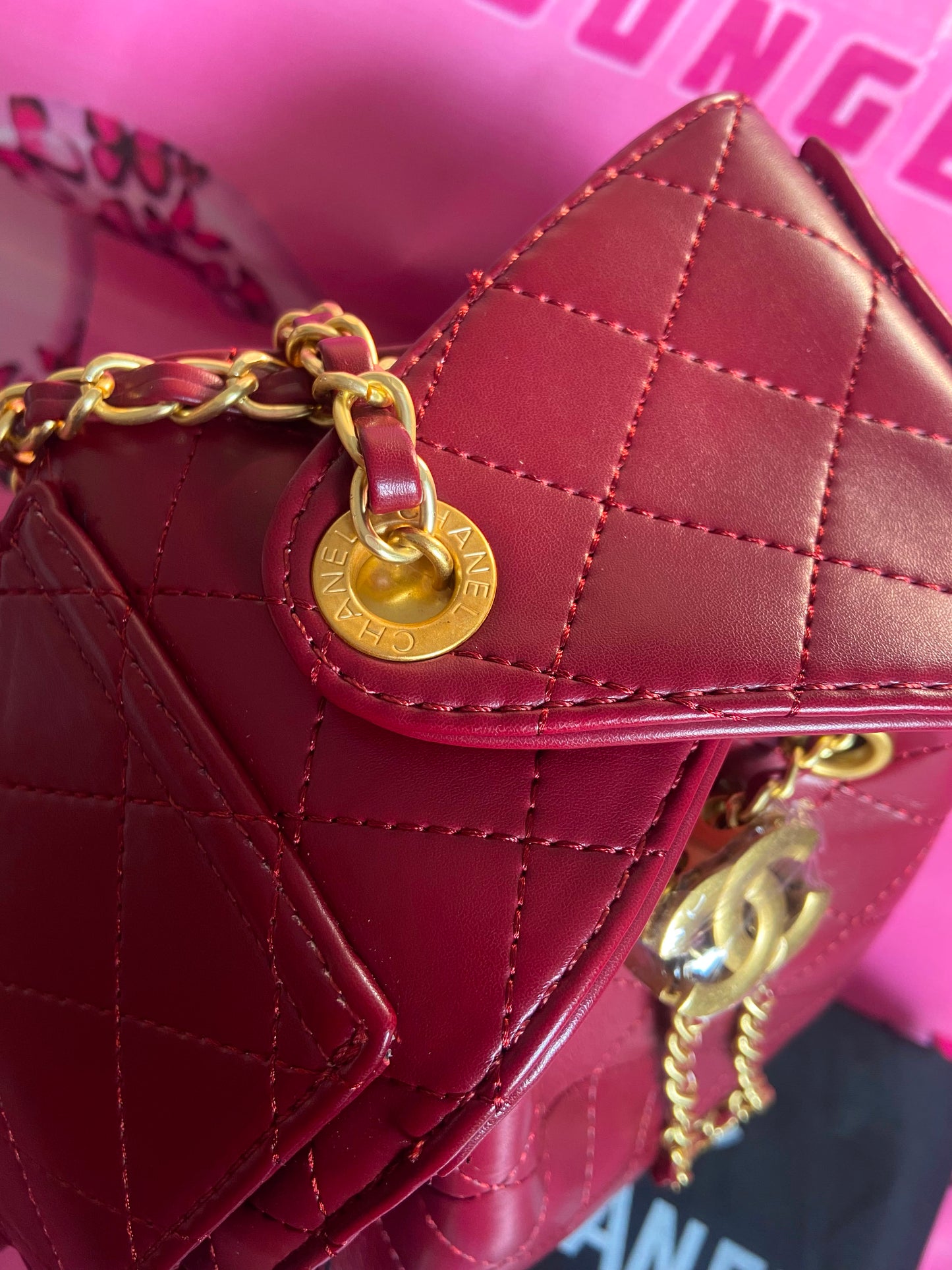 CHANEL Hobo 25 Bag
